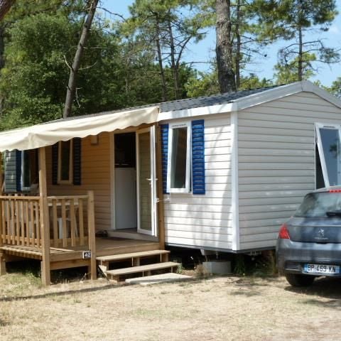MOBILE HOME 6 people - 3-BEDROOM MOBILE HOME WITH SEMI-COVERED TERRACE – sleeps 6