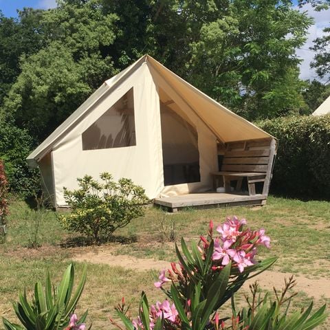 TENDA DA CAMPEGGIO 4 persone - Tenda Lodge Junior senza servizi igienici, con punto di acqua fredda e lavello da cucina, per 4 persone