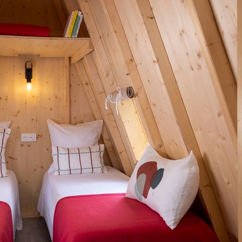 Unterkunft 2 personen - Ungewöhnliche Pauschale :Cabadienne 8m² - 1 Zimmer + Kühlschrank + Terrasse 1/2 Pers.