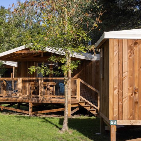 Chalet 4 personen - CosyFlower Confort 27m² - 2 Schlafzimmer + Überdachte Terrasse + LV + Fußgängerzone. 4 pers.
