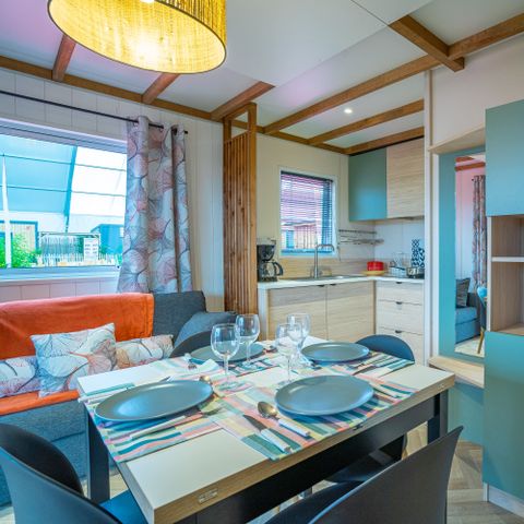 Chalet 4 personen - Chalet Cannelle 26.5m² 2 Zimmer + TV + LV + Überdachte Terrasse + Bettwäsche + Fußgängerzone + Klimaanlage 4 Pers.