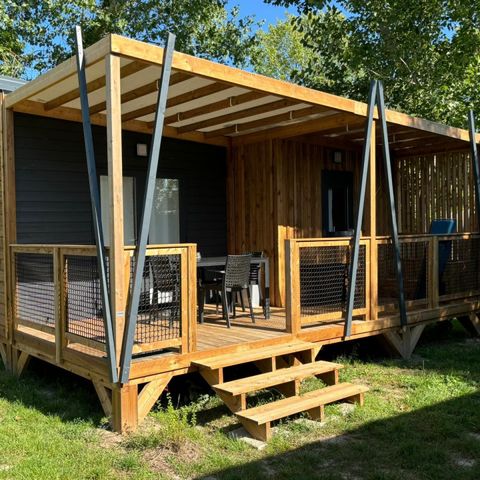Chalet 4 personen - Chalet Cannelle 26.5m² 2 Zimmer + TV + LV + Überdachte Terrasse + Bettwäsche + Fußgängerzone + Klimaanlage 4 Pers.