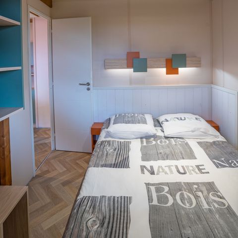 Chalet 4 personen - Chalet Cannelle 26.5m² 2 Zimmer + TV + LV + Überdachte Terrasse + Bettwäsche + Fußgängerzone + Klimaanlage 4 Pers.