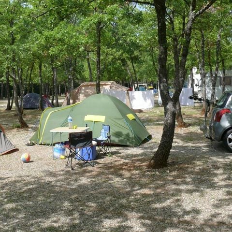 PLOT - Set price for pitch for 1 or 2 people + vehicle + electricity