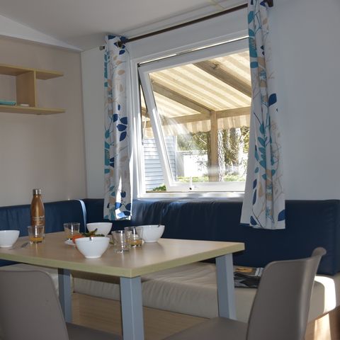 Stacaravan 4 personen - COMFORT - Zondag - Stacaravan Célénia 28 m² - 2 slaapkamers