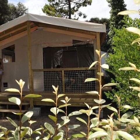 Tente en toile et en bois 4 personnes - ECOLODGE SAHARI 2 chambres (sans sanitaire) 1/4 pers