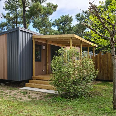 MOBILE HOME 6 people - TRIO STANDING COTTAGE- TV- DISHWASHER- 2 BATHROOMS with PRIVATE SPA 6 pers