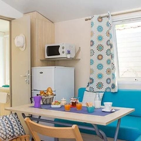 Mobilhome 6 personnes - Homair mobil homes au camping La Guyonnière Classic | 2 Ch. | 4/6 Pers. | Terrasse surélevée non couverte
