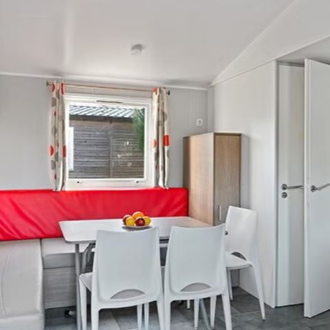 Mobile home 6 persons - Mobile-home | Classic | 3 Bedrooms | 6 Pers. | Terrace with elevation, not covered
