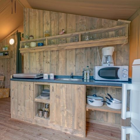 Safaritent 6 personen - Woody Lodge, Airconditioning - 3 slaapkamers