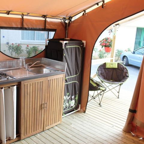 CANVAS AND WOOD TENT 5 people - SAMOA