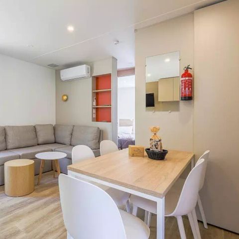 Mobilhome 4 personas - Ultimate | 2 Dormitorios | 4 Pers | Terraza elevada | 2 baños | Aire acondicionado | TV