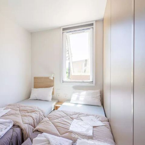 MOBILE HOME 4 people - Mobil-home | Ultimate | 2 Bedrooms | 4 Pers | Raised terrace | 2 bathrooms | Air conditioning | TV