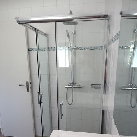 LANDHAUS 4 Personen - Die Lotusblumen