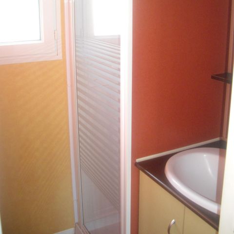 MOBILHOME 4 personnes - MH2 19 m² avec sanitaires