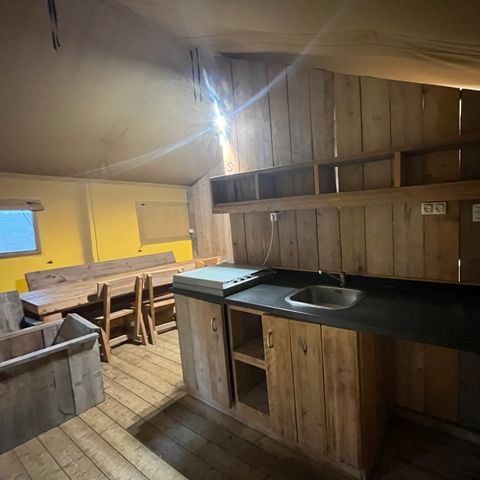 Canvas and wooden tent 5 persons - lodge tent with sanitary facilities SAINT JEAN