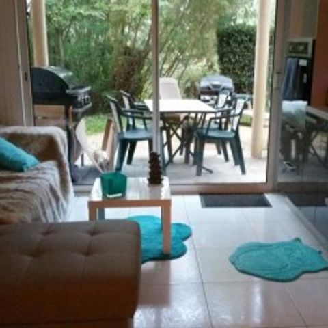 CASA DE CAMPO 9 personas - GÏTE des Cévennes con pequeño jardín