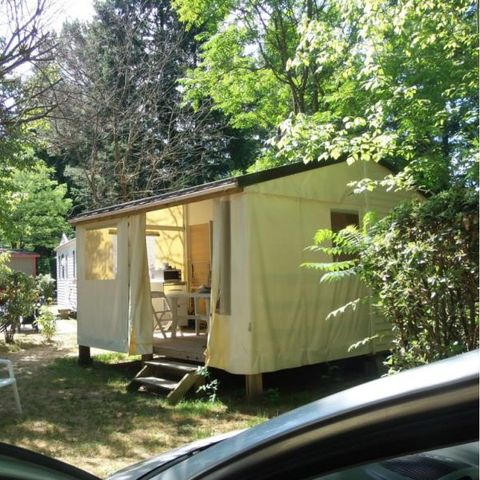 Bungalowzelt 4 Personen - Tithome mit Sanitäranlagen (ohne Bad mit WC)