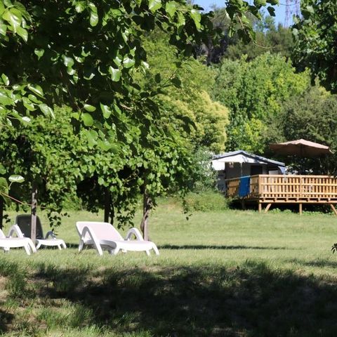 PARCELA - Paquete de tienda/caravana Lanai + 10 A
