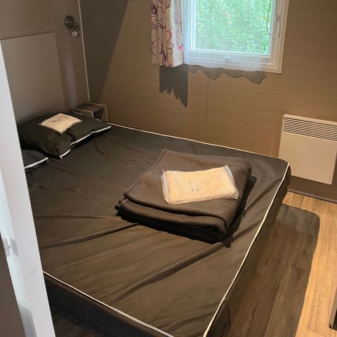 BUNGALOW 6 personnes - Mobilhome avec terrasse couverte 3 chambres