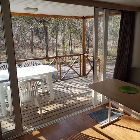 MOBILHOME 6 personnes - "Confort" Esprit Montagne - 4/6 places