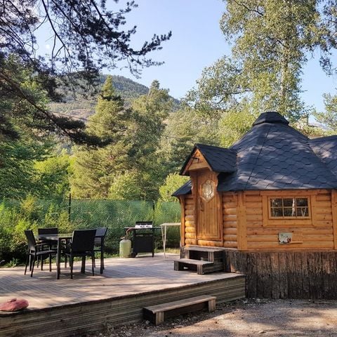 HÉBERGEMENT INSOLITE 4 personnes - Refuge - Esprit cabane - Sans eau ni sanitaire 2/4 places,