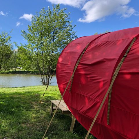 UNUSUAL ACCOMMODATION 2 people - Cocoon Pond