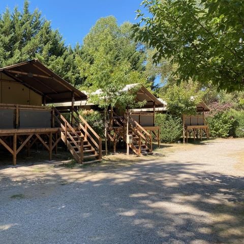 Tente en toile et en bois 5 personnes - Lodge sur pilotis Confort+ 46m²