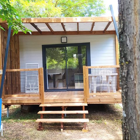 Chalet 2 personen - Cajou Confort 1 slaapkamer + overdekt terras 9m².