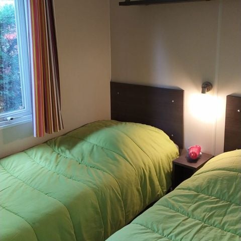 Mobilhome 5 personnes - Mobil-home Confort 29m² (2 chambres ) + Terrasse couverte + Clim