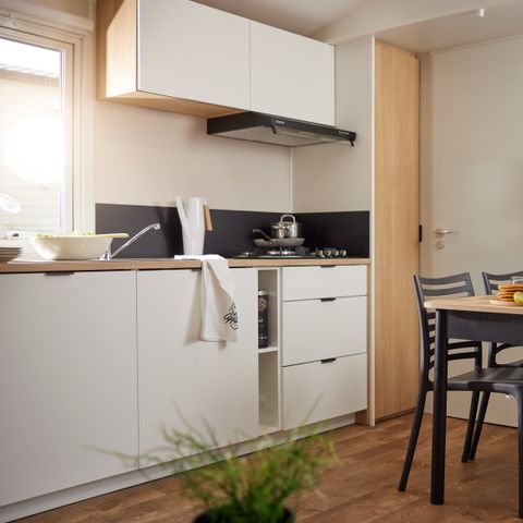 MOBILHOME 7 personnes - 35m² Premium (3 chambres) + Terrasse + LV + TV + Clim
