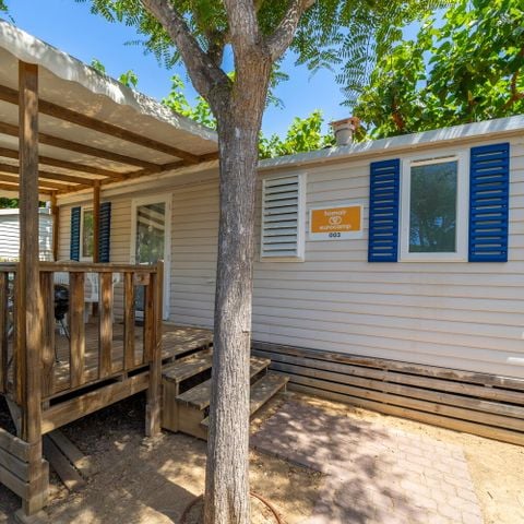 Stacaravan 6 personen - Stacaravan | Klassiek | 3 Slaapkamers | 6 Pers. | Verhoogd terras | TV