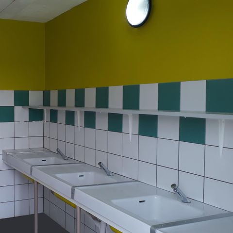 STAANPLAATS - voor caravans, tenten en campers