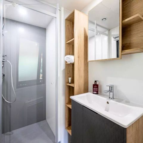 Stacaravan 6 personen - Premium+ 4 kamers 6 personen Airconditioning + TV