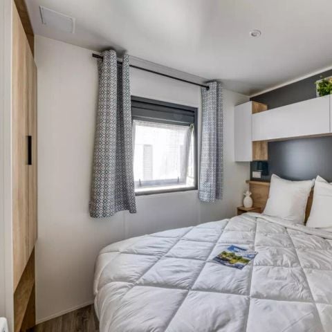 Stacaravan 6 personen - Premium+ 4 kamers 6 personen Airconditioning + TV