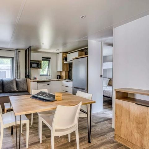 Stacaravan 6 personen - Premium 4 Kamers 6 Personen Airconditioning + TV