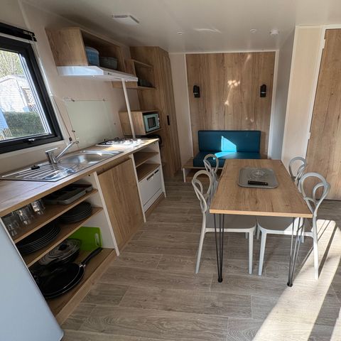 Mobilheim 4 personen - Palmy Premium 24,5m2 (2Sch - 4Pers) + KLIMA + TV + LV + Überdachte Terrasse