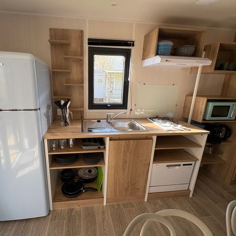 Mobilheim 4 Personen - Palmy Premium 24,5m2 (2Sch - 4Pers) + KLIMA + TV + LV + Überdachte Terrasse