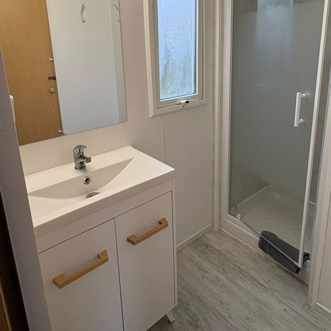 Mobilheim 5 Personen - Lucky 26 m² (2 Schlafräume - 4/5 Personen) + TV