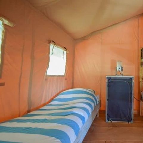 CANVAS AND WOOD TENT 5 people - LODGE NATURE 35 m² (35 m²)