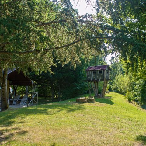 Canvas and wooden tent 5 persons - VIP LODGE 55 m² (55 m²)