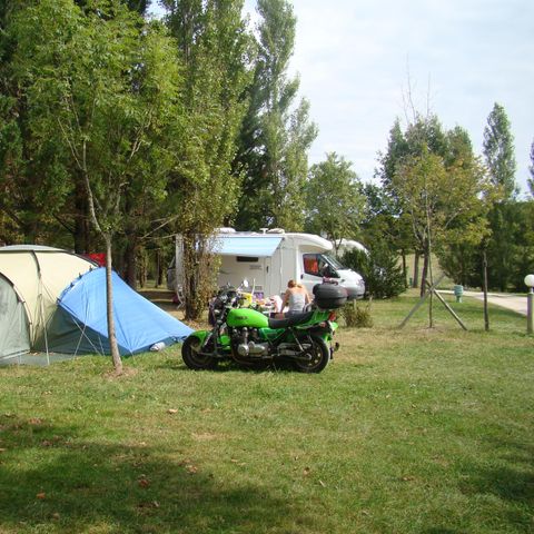 PLOT - Package for 2 persons with electricity 6A