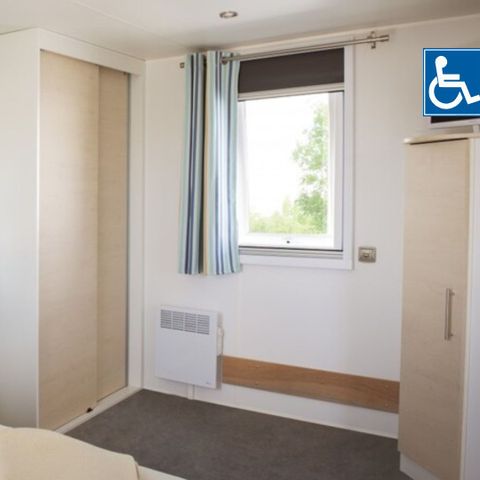 MOBILHOME 4 personnes - Classique 2 chambres 4.  PMR ( Personnes à mobilité réduite prioritairement)