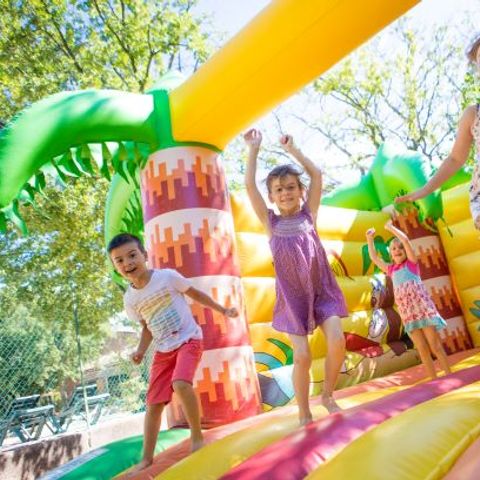 Camping Domaine des Chenes Blancs - Camping Vaucluse - Image N°11