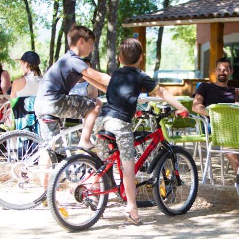 Camping Domaine des Chenes Blancs - Camping Vaucluse - Image N°14