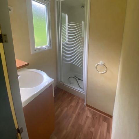 Mobilheim 4 personen - Mobilheim 2 Zimmer PETIT - halbüberdachte Terrasse