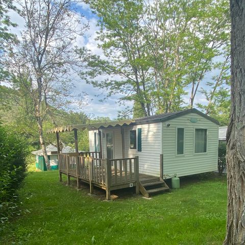 Mobilheim 4 personen - Mobilheim 2 Zimmer PETIT - halbüberdachte Terrasse