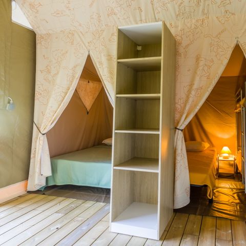 Canvas and wooden tent 5 persons - 2-bedroom lodge tent