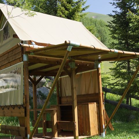 HÉBERGEMENT INSOLITE 2 personnes - CHALET TRAPPEUR BIVOUAC CHEVREUIL 5 m²
