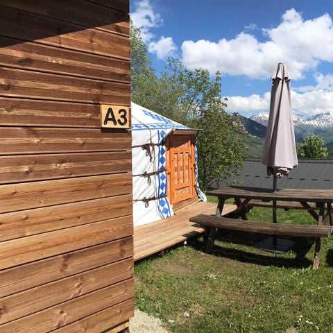 TENTE 8 personnes - Yourte LOUP - pas de cuisine